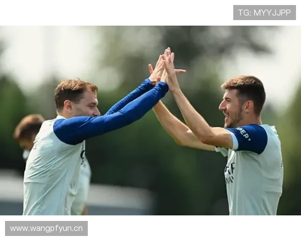 国米引援再陷泥潭,高层矛盾不止,战术变革何日才能真正开启? 国米引援再陷泥潭,高层矛盾不止,战术变革何日才能真正开启?