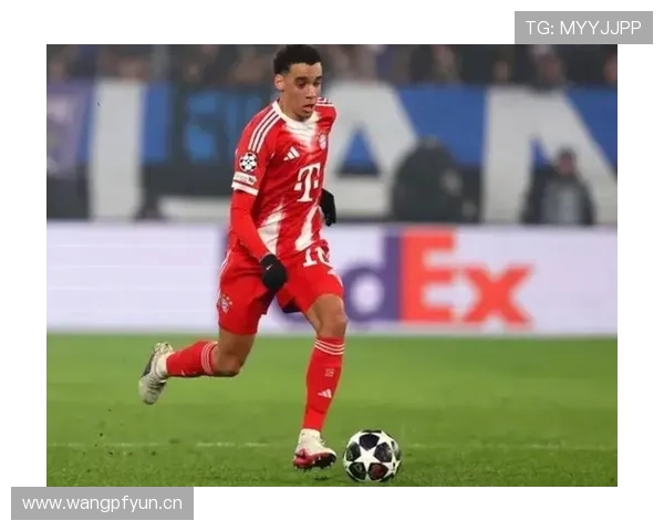 穆西亚拉：技术与创造力上限能否定义现代中场新标杆